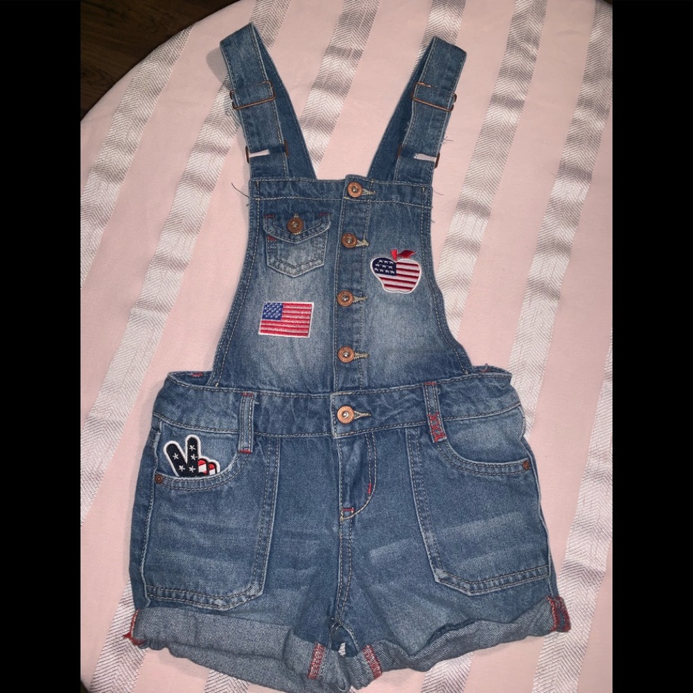 Girls size small LEI short Americana overalls
